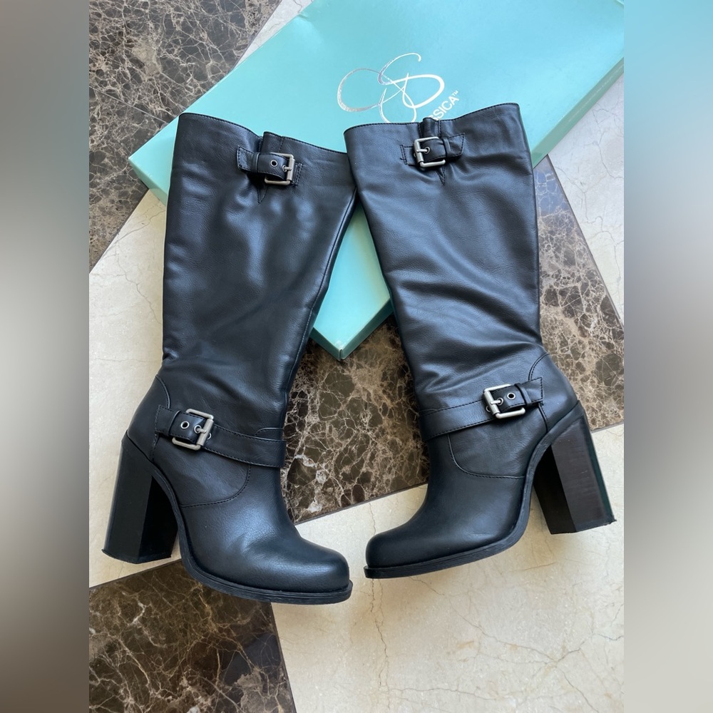 Jessica Simpson woman Boots, size 37, black